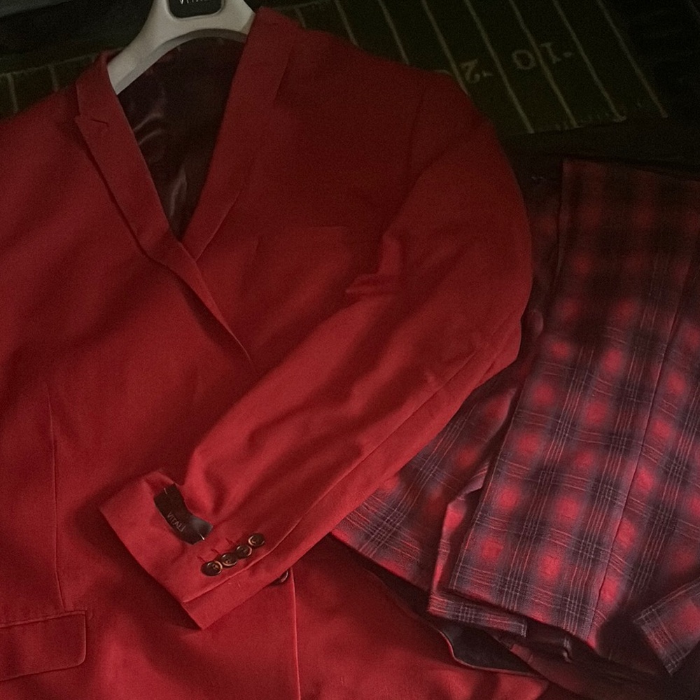 Mango Men's Vibrant Red Suit